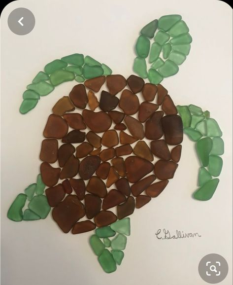 Unique Arts And Crafts, Glass Art Diy, Beach Glass Projects, Sea Glass Window, Sea Glass Diy, Sea Glass Art Diy, Sea Glass Mosaic, Sea Glass Art Projects, Beach Glass Crafts