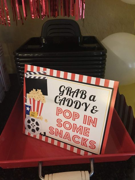 Movie Night Birthday Party Indoor, Movie Party Ideas Indoor, Movie Theatre Party Ideas, Movie Theater Night At Home, Outdoor Movie Party Ideas Backyards, Movie Night Slumber Party, Outdoor Movie Party Favors, Movie Night Party Ideas For Kids, 13 Birthday Movie Night