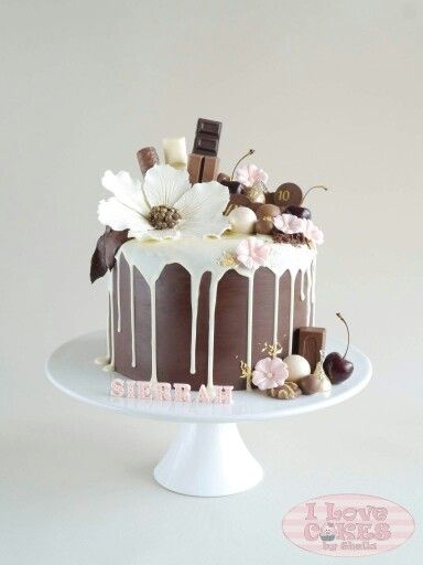 Chocolate and flowers drip cake Bolo Drip Cake, Drippy Cakes, Cake Bars, Drip Cake, Just Cakes, Occasion Cakes, Drip Cakes, Buttercream Cake, Pretty Cakes