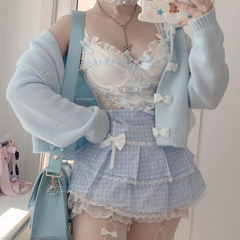 Simpul Dasi, Sanrio Outfits, Kawaii Outfit Ideas, Mode Kawaii, Pastel Kawaii, Kawaii Fashion Outfits, Really Cute Outfits, Kawaii Clothes, 여자 패션