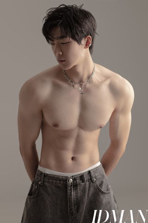 Korean Male Model Aesthetic, Muscular Male Body Reference Poses, Korean Pose Reference, Men Back Pose, Abs Korean Men, Muscular Guy Reference, Muscular Male Anatomy, Muscular Man Pose, Guy Standing Pose