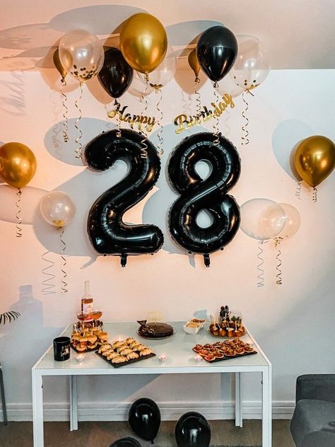 Decoration For Mens Birthday, Decoration For Man Birthday, 28 Birthday Party Ideas For Him, Small Birthday Decorations Simple Men, Birthday For Men Decorations, Simple Birthday Decorations For Men Diy, Bday Decorations At Home, Birthday Decor Ideas For Men, Simple Decorations For Party At Home