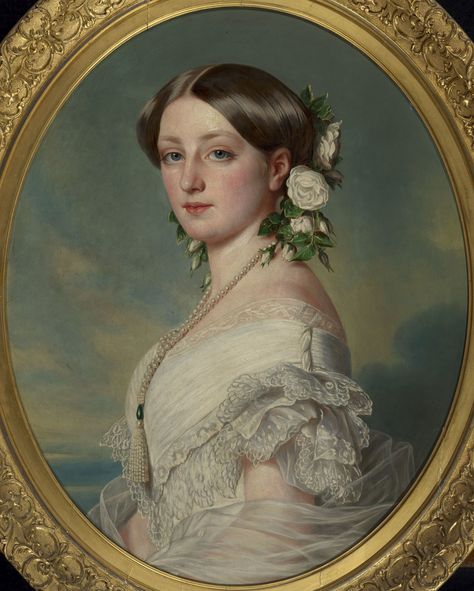 1858 Marie of Baden, Princess of Leiningen (1834-1899) by William Corden the Younger (Royal Collection). From Wikimedia. Royal Portraits Painting, Era Victoria, Historical Hairstyles, Princess Painting, Victorian Portraits, Portrait Vintage, Rennaissance Art, Antique Portraits, Arte Van Gogh