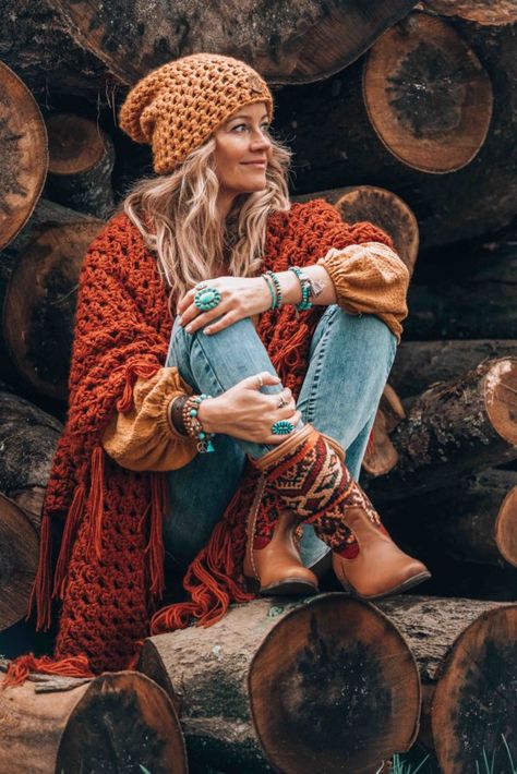 Bohemian Style Clothing Winter, Vetement Hippie Chic, Stile Hippie Chic, Looks Hippie, Look Hippie Chic, Bohemian Winter, Boho Winter Outfits, Stile Boho Chic, Moda Hippie