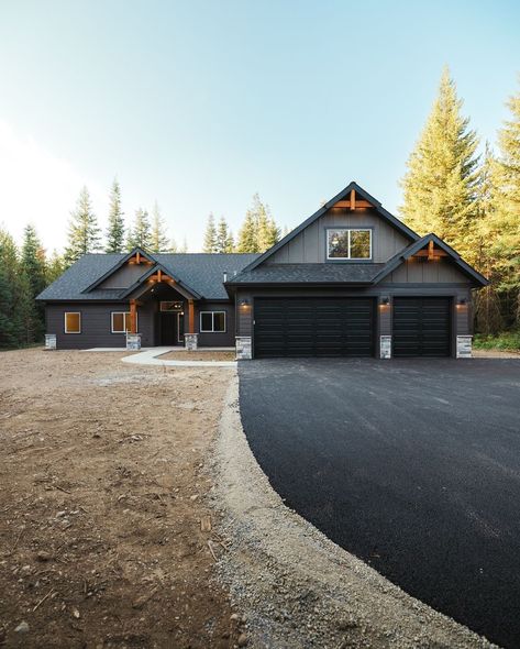 The Ranch • Instagram Ranch Style Interior, Ranch Home Exteriors, Ranch Houses, Architectural Buildings, Modern Ranch House, Ranch House Exterior, Deer Mounts, North Idaho, Barn Style House Plans