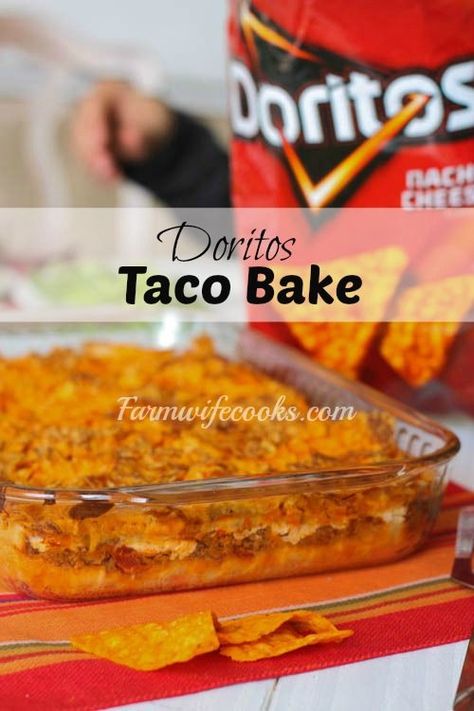 Crescent Rolls Ground Beef, Doritos Taco Bake, Doritos Recipes, Easy Casserole Recipe, Doritos Taco, Baked Tacos Recipe, Dorito Casserole, Taco Bake, Baked Casserole