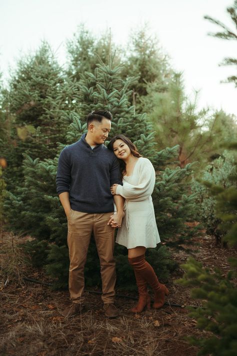 Christmas Tree Farm Couple Photos Outfit, Christmas Photos Couple Outdoor, Tree Farm Pictures Family, Family Christmas Pictures Christmas Tree Farm, Diy Christmas Tree Farm Pictures, Christmas Tree Farm Photo Shoot Couple Mini Sessions, Couples Photoshoot Christmas Card, Holiday Tree Farm Family Photos, Christmas Tree Farms Photo Shoot