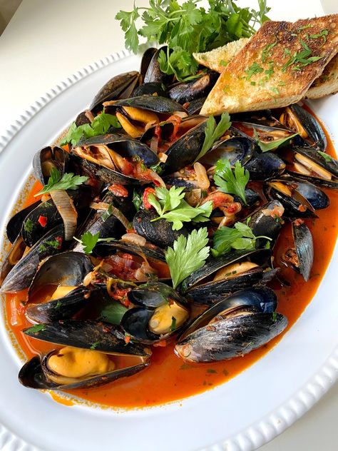 Spicy Mussels in Tomato Sauce - Season & Serve Blog Mussels Recipe Tomato, Spicy Mussels, Mussels In White Wine Sauce, San Marzano Tomato Sauce, Calabrian Chili Paste, Baking Lessons, Keto Seafood, Easy Salsa Recipe, Autumn Side Dishes