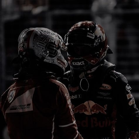 Car Racer, Checkered Flag, Michael Schumacher, Aesthetic Boy, F1 Racing, Red Bull Racing, Racing Driver, F1 Drivers, Car And Driver