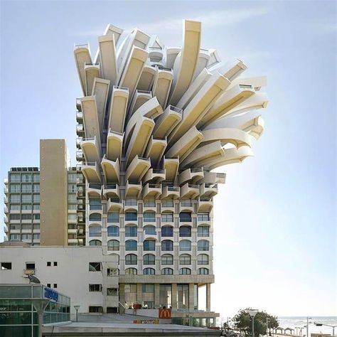 »More inspiration ♡ Pinterest: BeccaofSweden #photoshop #building #architecture #arkitektur #apartment #condo #fries Architecture Cool, Architecture Unique, Unusual Buildings, 3d Architecture, Frank Gehry, Interesting Buildings, Amazing Buildings, Unique Buildings, Unique Architecture