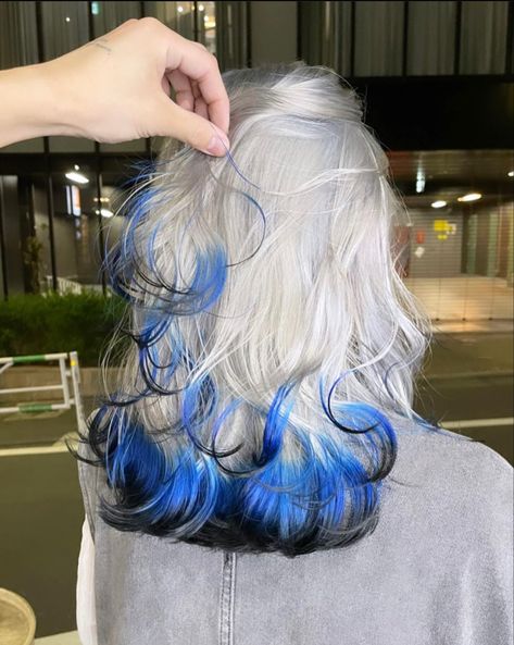 Blond Hair With Pop Of Color, Colorful Tips Hair, Frosted Tips Long Hair, Hair Colored Tips, Crazy Dyed Hair, Fantasy Hair Color Short, Color Hair Tips, Tip Dyed Hair, Cool Hair Color Ideas For Short Hair