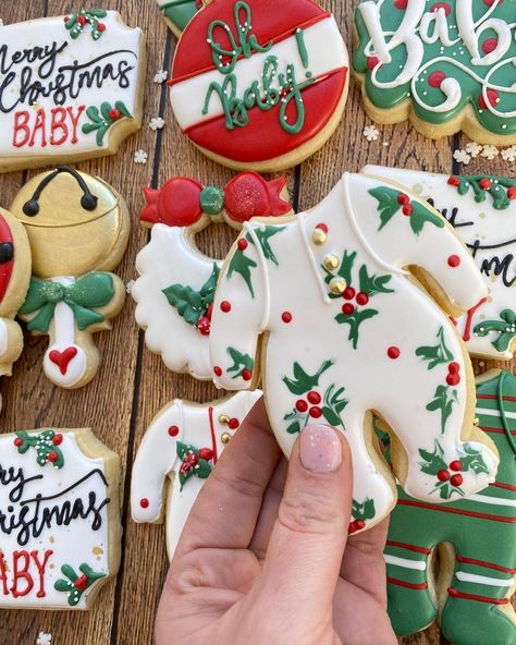 Amanda | Custom Sugar Cookies on Instagram: “Christmas baby shower 😍. It’s the holly pajamas for me 🎄” Christmas Baby Shower Food, Christmas Baby Shower Ideas, Christmas Baby Shower Decorations, Baby Shower Hostess Gifts, Christmas Gender Reveal, Baby Cookie, Shower Hostess Gifts, Winter Baby Shower Themes