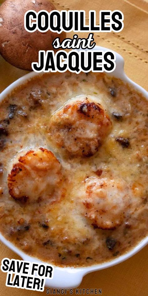 This French classic Coquilles Saint Jacques is a great recipe with scallops, mushrooms, and more delicious ingredients! This is a great side dish or a light meal for any lunch or dinner! Make this French recipe right now for family dinners, events, and parties! French Scallops Recipe, French Scallop Recipes, Scallops Shrimp Recipe Dinners, French Seafood Recipes, Scallop Dinner Recipes, Baked Scallop Recipes, Recipes For Scallops, Sea Scallop Recipes, Scallops And