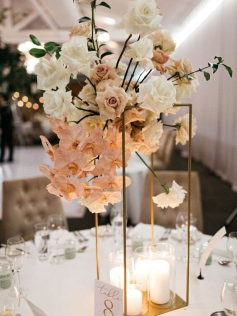 Champagne and Neutral Wedding Inspirations | Bouquets | Centerpieces Wedding Centerpieces Champagne Color, Artistic Wedding Decor, Centrepieces For Weddings, Reception Flowers Centerpieces, Flowers Wedding Table, Modern Wedding Centerpieces, Neutral Wedding Inspiration, Modern Wedding Flowers, Waterfront Wedding