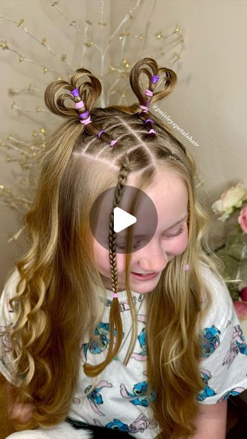 Jenna McDaniel- Girl’s Hairstyles on Instagram: "Day 21 of heart hairstyles! 💗  We saw these floating hearts “floating” around, and had to put our own little spin on them! So why not make them double floating hearts! 💕 We added braids to the front for the “tween” look…mainly Paisley just loves any style that has her wispies and mini braids! Full tutorial will be up on our YouTube later today with all of the tips and tricks, link in bio!  O.G. 🩷 inspo: @hairtodream   💜Super cute & durable elastics by @theponypick code:hair20. I haven’t loved using elastics in a longtime with how thick Paisley’s hair is. We have been using rubber bands, but these new elastics have been amazing! 🙌🏻" Heart Ponytails For Kids, Crazy Kids Hairstyles, Heart Pigtails Tutorial, Crazy Hair Styles For Kids, Easy Cute Hairstyles For Kids, Teen Updo Hairstyles, Easy Kid Hairstyles For School, Love Heart Hairstyles, Kids Crazy Hair Day Ideas