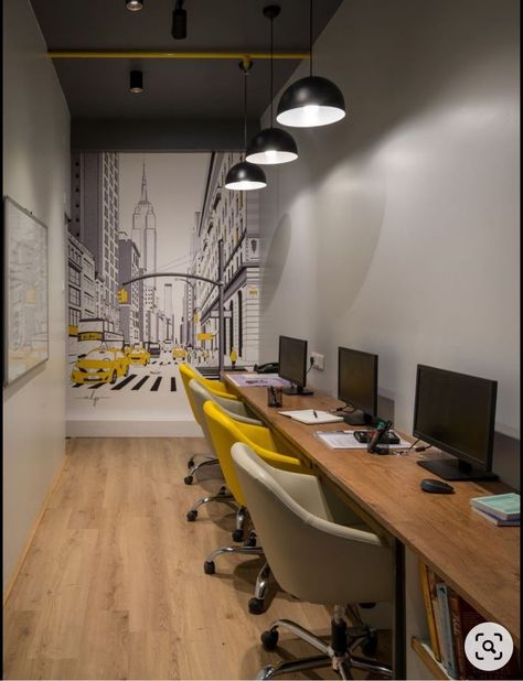 Interior Design Office Studio Modern, Architects Office Design, Office Work Space Design, Architect Office Design Interiors, Small Interior Design Office, Architects Office Interior, Architect Office Interior Design Modern, Small Work Space Ideas, Small Office Interior Design Workspaces