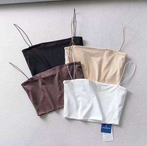 Backless Clothes, Clothes Streetwear, Short Tank Top, Spaghetti Strap Crop Top, Colorful Crop Tops, Middle Age Fashion, Cotton Crop Top, Top Outfit, Summer Crop Tops