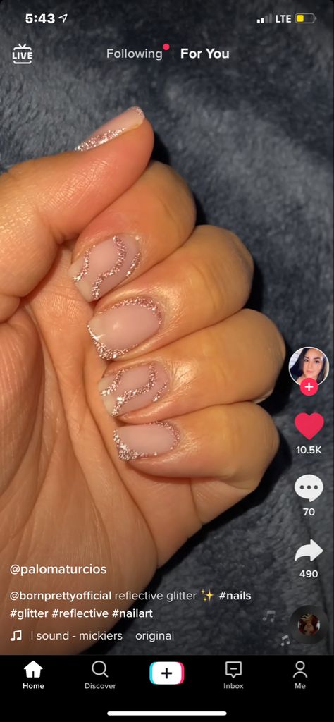 21st Birthday Nails, Reflective Nails, Nude Nail Designs, Nail Art Designs Diy, Birthday Nails, Minimalist Nails, Nude Nails, Nail Trends, Short Nails