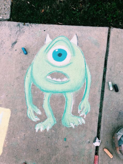 Monsters Inc Chalk Art, Coraline Chalk Art, Chalk Disney Art, Vsco Chalk Art, Sidewalk Chalk Art Disney, Disney Chalk Art Sidewalks, Chalk Art Ideas Disney, Chalk Art Animals, Cartoon Chalk Art