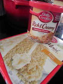 North Dakota Kitchen: Butter Pecan Cake Betty Crocker Cake Mix Recipes, Dakota Kitchen, Butter Pecan Pound Cake Recipe, Cake Mix Recipe, Pecan Frosting, Coconut Pound Cakes, Recipes Using Cake Mix, Boxed Cake Mixes Recipes, Coconut Pecan Frosting