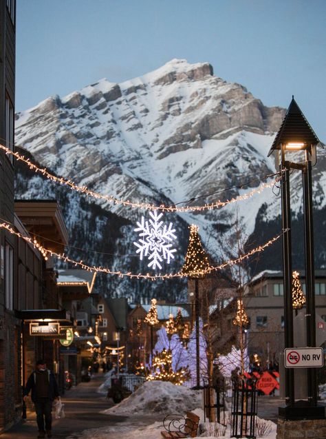 5 Answers to Questions about Winter in Banff and Lake Louise | Banff & Lake Louise Tourism Emerald Lake Canada Winter, Banff Christmas Aesthetic, Christmas In Banff, Banff Lake Louise, Banff Winter Aesthetic, Lake Louise Canada Winter, Winter In Banff, Banff Aesthetic Winter, Banff National Park Winter