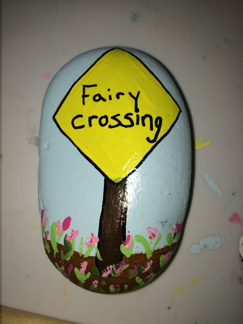 Painted Rock Fairy Garden, Fairy Painted Rocks Ideas, Fairy Garden Rock Painting, Painted Fairy Rocks, Fairy Rock Painting Ideas, Fairy Garden Painted Rocks, Fairy Garden Rock Painting Ideas, Rock Painting Fairy, Fairy Rock Painting