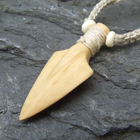 Pendant hand carved from boxwood. Carved Wood Necklace Pendants, Wood Carving Necklace, Wood Carving Pendant, Wood Jewelry Diy, Wooden Jewelery, Dremel Crafts, Hand Carved Jewelry, Antler Crafts, Simple Wood Carving