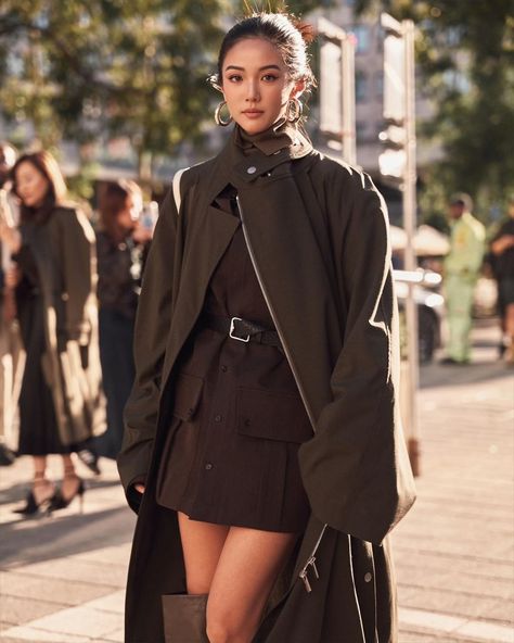 YOYO CAO (@yoyokulala) • Photos et vidéos Instagram Yoyo Cao, Parisian Style, London Fashion Week, Milan Fashion Week, New York Fashion Week, Paris Fashion Week, Milan, Fashion Week, Street Style