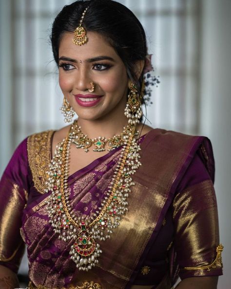 South Indian Bride Jewellery, Indian Brides Jewelry, South Indian Bridal Jewellery, Bridal Sarees South Indian, Indian Bridal Jewellery, Indian Bridal Jewelry Sets, Wedding Saree Collection, Traditional Indian Jewellery, Telugu Brides