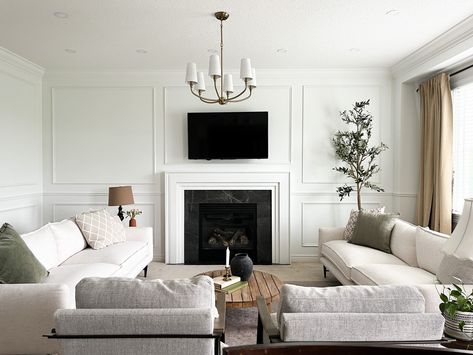 Wainscoting And Fireplace, Wainscoting Living Room With Fireplace, Picture Frame Molding Fireplace Wall, Picture Molding Around Fireplace, Wall Molding With Tv, Wainscoting Ideas Fireplace Wall, Large Wall With Tv, Tv Wall Moulding, Accent Wall With Chair Rail