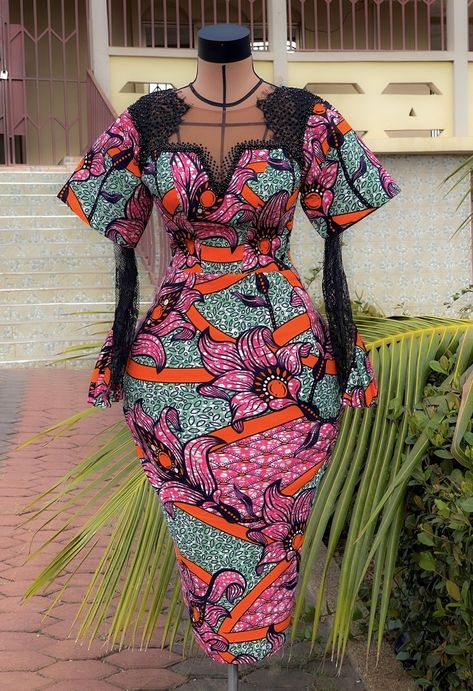 Sequence Gown Styles In Nigeria, Ankara Asoebi, Ankara Dress Designs, Classy Short Dresses, Ankara Long Gown Styles, African Fabric Dress, Ankara Dress Styles, African Print Dress Ankara, African Print Clothing