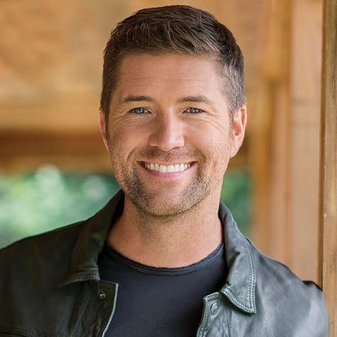 Josh Turner Josh Turner Songs, Happy 43rd Birthday, Tom Jones Singer, Luke Bryan Fan, 43rd Birthday, Josh Turner, Steve Burton, Celebrity Makeup Looks, Alan Jackson