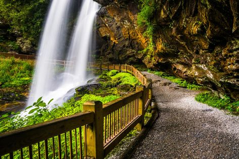 Waterfalls Near Asheville Nc, Asheville Waterfalls, Map Mountains, Saluda Nc, Smokie Mountains, Us National Forests, Nantahala National Forest, Nc Map, Mountains Vacation