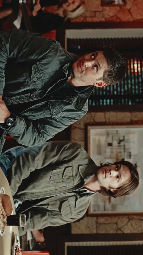 Supernatural Lucifer, Spn Memes, Supernatural Actors, Sam And Dean, Top Tv Shows, Supernatural Wallpaper, Supernatural Pictures, Supernatural Quotes, Sam And Dean Winchester