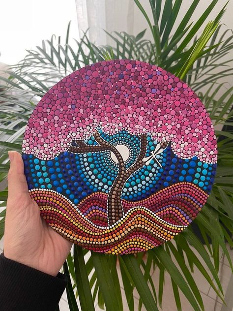 Mandala On Canvas, Mandala Dot Painting, Dot Art Mandala, Mini Toile, Tree Of Life Painting, Mandela Art, Mandala Canvas, Mandala Art Therapy, Design Mandala