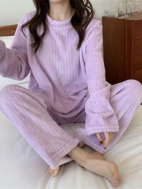 Women‘s Fleece Pajamas Sets Fluffy Letter Plush Casual Comfort Home Bed Coral Fleece Coral Velvet Warm Breathable Crew Neck Long Sleeve Pullover Pant Embroidery Fall Winter Light Pink Pink 2023 - US $33.99 Velvet Sleepwear, Winter Pajamas, Fleece Pajamas, Flannel Pajamas, Womens Pyjama Sets, Red Pants, Sleepwear Sets, Velvet Pants, Pink Pants