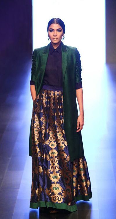 payalkhandwala - AW/2016 - Silk Shirt, Silk Jacket and Silk Brocade Lehenga Payal Khandwala, Brocade Lehenga, Brocade Skirt, Lehenga Designs Simple, Lehenga Collection, Brocade Dresses, Designer Lehenga, Indian Gowns, Collection Design