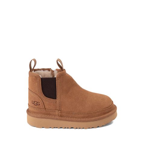 UGG® Neumel Chelsea Boot - Toddler / Little Kid - Chestnut | Journeys Kidz Toddler Uggs, Ugg Neumel, Boys Fall Outfits, Baby Uggs, Toddler Boots, Kids Uggs, Baby Boots