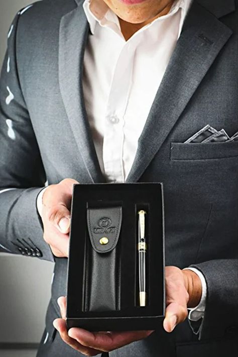 Elegant Rollerball Pen Black Ink - Blended with Black and Gold motif Aesthetic Pens, Luxury For Men, Elegant Pens, Pen Set Gift, Luxury Pens, Professional Gifts, Gift Sets For Women, Pen Pouch, Best Pens