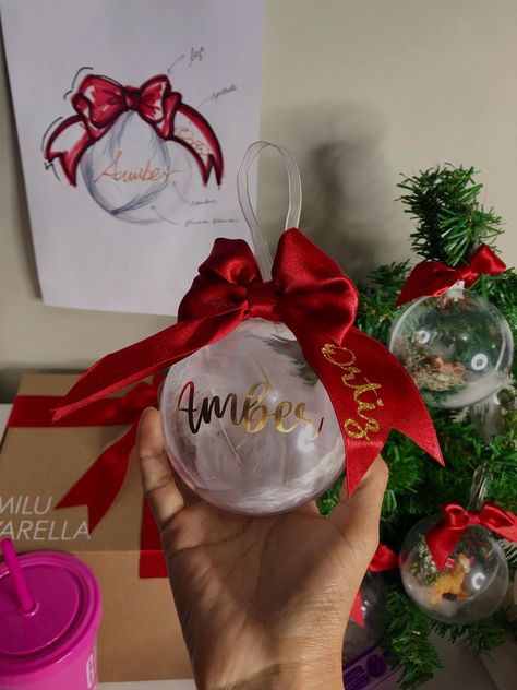 Personalized Christmas ornaments, name ornaments, Christmas gifts, Christmas monogram ornament, Glitter ornaments, personalized ornament Names On Ornaments Diy, Christmas Cricut Ornaments, Diy Name Ornaments, Personalized Ornaments Diy, Sublimation Ornaments, Diy Christmas Deco, Clear Christmas Ornaments, Name Ornaments, Cricut Christmas Ideas