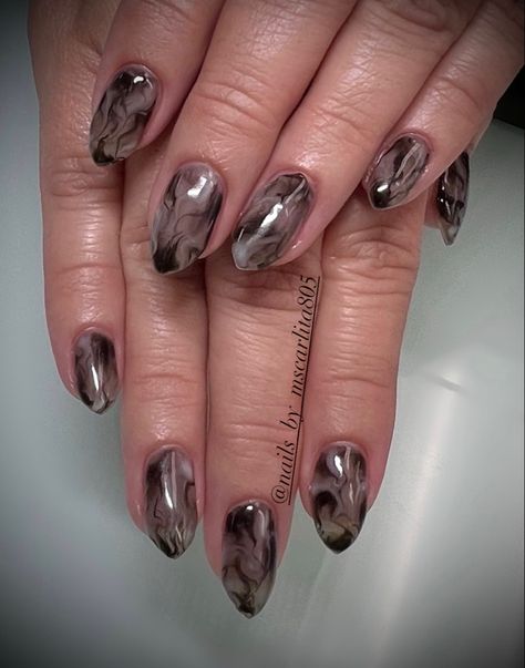 Marble Nails Black And Gold, Smokey Gray Nails, Black Marbled Nails, Black And Transparent Nails, Gray Nails Marble, Marble Halloween Nails, Smoky Black Nails, Gray And Black Nails Ideas, Smokey Marble Nails