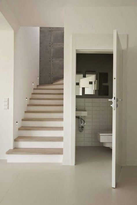 Room Under Stairs, درج السلم, Bathroom Under Stairs, Toilet And Bathroom Design, House Staircase, Desain Pantry, Modern Small House Design, Stairs Design Modern, Architect Design House