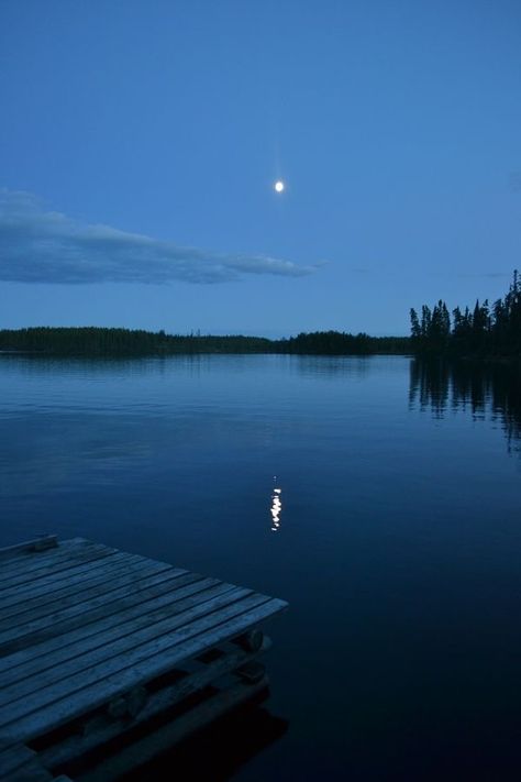 Lake Dock, Summer Lake, Blue Hour, Summer Dream, Night Aesthetic, Lake Life, Blue Aesthetic, Aesthetic Photography, Night Skies