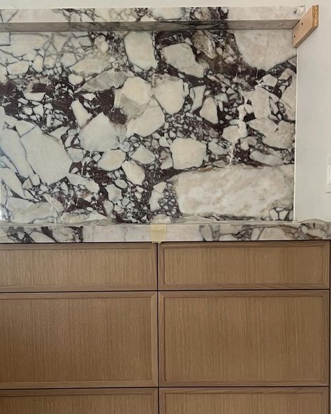 Calacatta viola marble + transitional modern cabinet details for our #ViolaPlaceByGHD Project. ⠀⠀⠀⠀⠀⠀⠀⠀⠀ Lead Interior Designer: @giannajamison Interior Designer: @cfisher_84 Contractor: @ncconstructionaz Cabinetry: @newagecabinetryandcoatings Viola Calacatta Kitchen, Calcutta Viola Marble Kitchen, Calacatta Viola Countertop, Calacatta Viola Kitchen Island, Calacatta Viola Kitchen, Viola Marble Kitchen, Calacatta Viola Marble Kitchen, Calcutta Viola Marble, Calacatta Kitchen