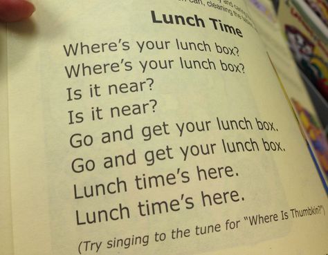 Lunch time,LC2: The older infant shows increased understanding of gestures and words. The children will know when it is lunch time and will be able to sit down for their food. This is a really catchy song that will make lunch time exciting for them Transitions For Preschoolers, Reminder Song, Pre K Songs, Beginning Of Preschool, Curriculum For Infants, Daycare Songs, Transition Songs For Preschool, Daycare Paperwork, Curriculum For Toddlers