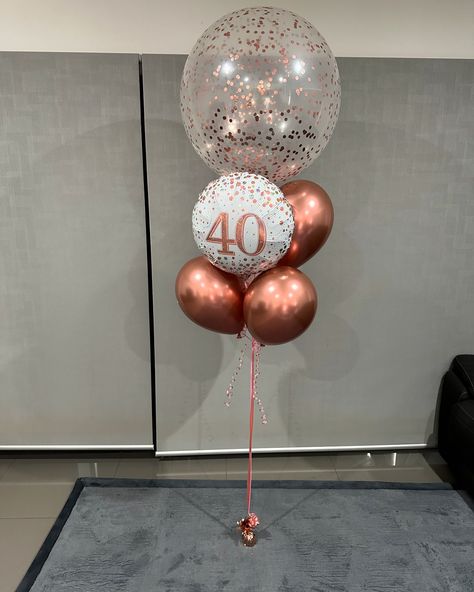 Giant Confetti Balloon Bouquet for 40th Birthday Party #balloonsuperstore #birthdayballoons #balloons #sydney #balloonbouquet #heliumballoons #40thbirthday #confettiballoons 40th Birthday Party Balloons, 40th Bday Balloon Decor, 40 Birthday Balloons, 40 And Fabulous Balloons, 40 Balloon Bouquet, 40th Birthday Balloons, 40th Birthday Party, Confetti Balloons, Helium Balloons