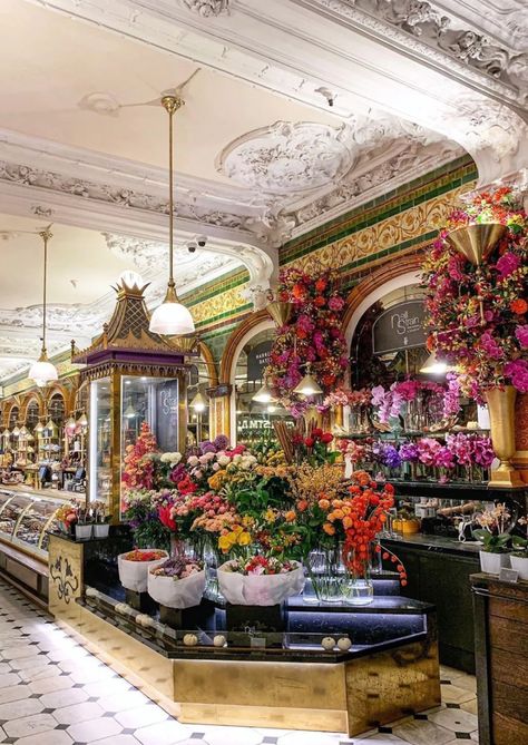 Luxury Florists, Harrods London, Floral Interior, London Food, Food Hall, London Restaurants, London Town, Town And Country, London Travel