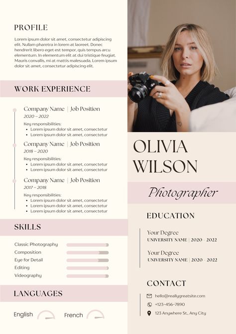 Pink Cream Modern Photographer Resume. #CareerAdvancement #JobSearch #ProfessionalDesign #PersonalBrand #ImpressiveCVs #CreativeResumes #CanvaDesigns Cv For Photographer, Resume Photo Ideas, Cv Photo Ideas, Cdp Layout, Photography Resume, Layout Cv, Cv Photo, Chronological Resume Template, Photographer Resume