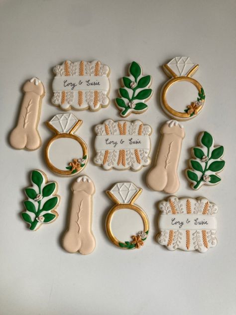 Bachelorette Party Cookies Funny, Bachelorette Themed Cookies, Bachelorette Decorated Cookies, Bachelorette Cookie Ideas, Bach Cookies, Bachelorette Sugar Cookies, Bachelor Party Cookies, Bach Gifts, Fondant Biscuits