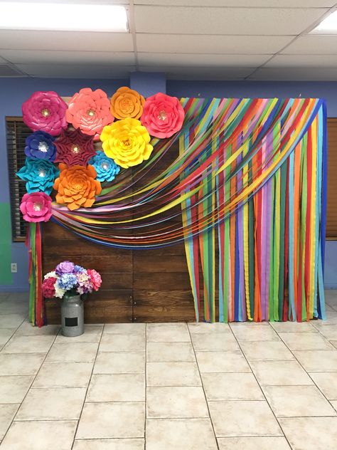 Mexican Party Theme, Fiesta Theme, Diy Birthday Decorations, Mexican Party, Stage Decorations, School Decorations, Backyards, Diy Party Decorations, Diy Birthday